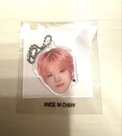 treasure ヨシ　顔アクキー