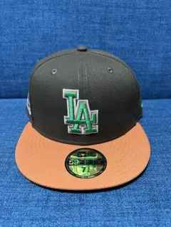 Item thumbnail for item 460e54fd-58ce-4810-8b8d-9d366e02a2a8