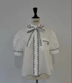 ロージーモンスター flower scallop couture blouseのサムネイル
