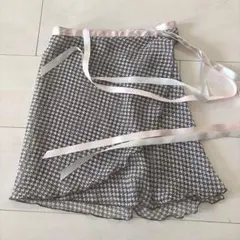 バレエ　千鳥格子柄巻きスカート