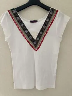 美品パラビオン　フレンチスリーブカットソー チロルテープ付きTシャツ S〜M相当のサムネイル