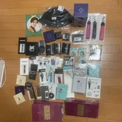 SHINeeテミンMETAMORPH アプグレグッズ 銀テ付き - メルカリ