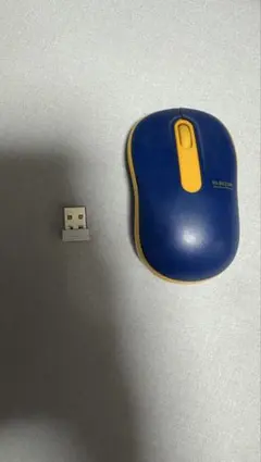エレコム　小型USB無線マウスのサムネイル