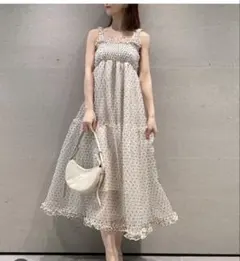 スナイデル ボリュームティアードワンピース