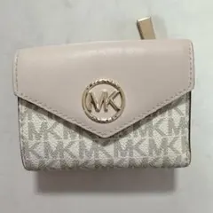 【♡様 専用】MICHEAL KORS マイケルコース二つ折り財布 ベージュ