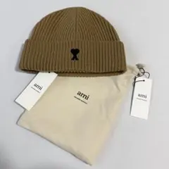新品未着用 Ami Paris メリノウールビーニー ニット帽 キャメル 黒ロゴ