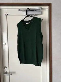 CAMPURE ダークグリーン Vネックニットベスト