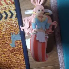 ワンピース フィギュア 組み立て可能　しらほし