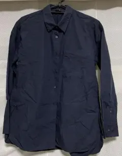 ユニクロ　Mサイズネイビー シャツ