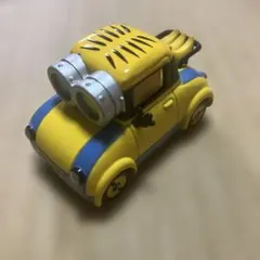 ＵＳＪ限定　トミカ　ミニオンカーのサムネイル