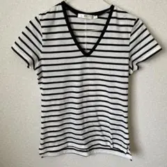 AZUL basic ボーダー　Ｖネック　半袖Tシャツ　S