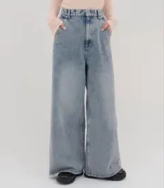 最終お値下げ☆Discoat☆レース使いデニムワイドパンツ☆のサムネイル