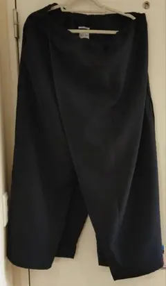 sou souソウソウ　サルエルパンツ　岡田縫工所　京都　ウール sou•sou(ソウソウ) 富士 京都 岡田縫工所 サルエルパンツ 男女兼用L