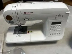 シンガー singer ミシン SF-230 モナミピア fine Ⅱ シンガー singer ミシン SF-230 モナミピア fine Ⅱ 【ほぼ未使用