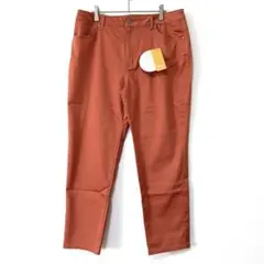 Item thumbnail for item 877dca38-bf7e-446a-b845-bf264159c905