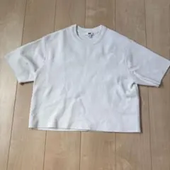 UNIQLO クルーネックTシャツ ホワイト Mサイズのサムネイル