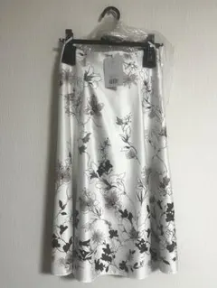アプワイザーリッシェ ☆新品タグ付き☆スカート☆花柄