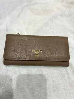 レア品 プラダ 長財布 美品 三角プレート【PRADA】レザー×パイソン 