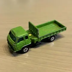 7386 塗装修復トミカ 2007年 いすゞギガダンプトラック - メルカリ