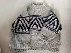 美品TORRAZZO DONNA幾何学模様の厚手ニットセーター
