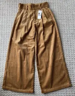 GU コーデュロイ ワイドパンツ