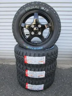 送料込☆デュラターン☆トラヴィアA/T☆235/70R16☆ホワイトレター