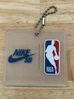 NIKE NBA タグ　キーホルダー