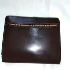 BURBERRYがま口二つ折り財布ダークブラウン