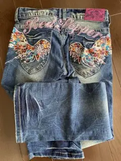 有名メーカーのデニムジーンズ