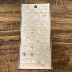 ちいかわ　タイルシール　ベージュ　シール