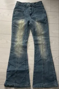 DAZY ウォッシュ加工 フレアレッグジーンズ、レディースデニム、フレアデニム