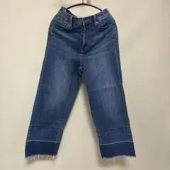 UNIQLOジーンズ　断捨離中！のサムネイル