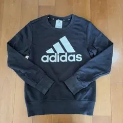 adidas トレーナー　黒　１50cm