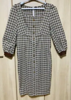 【大きいサイズ】 SHEIN チェック柄 バルーンスリーブワンピース