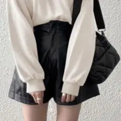 【GRL】ハイウエスト合成皮革ショートパンツtu98