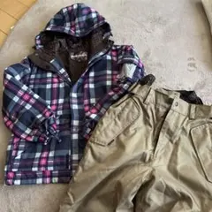 子供用⭐︎スノボ　スキーウェア上下セット140