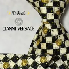 【超美品】ジャンニヴェルサーチェ ロゴ総柄 メデューサ 市松模様 ゴールド 白黒