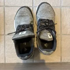 adidas cloudfoam スニーカー グレー 6 US