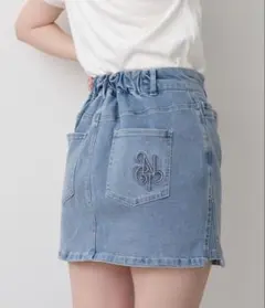 NICE CLAUP 刺繍デニムスカート