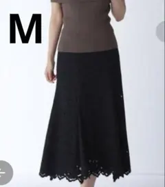 ナチュラルビューティーベーシック　ラッフルレース SETUP スカート　Mサイズ