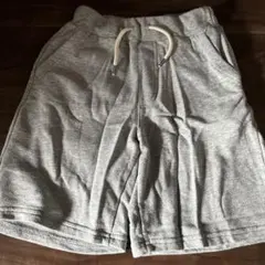 GU グレー スウェット ハーフパンツ１２０