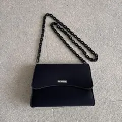 セーブマイバックBAG ブラックショルダーバッグのサムネイル