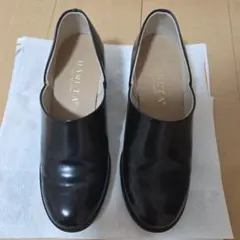 HARUTA スポックシューズ23.5センチ　ヒール4.5センチ