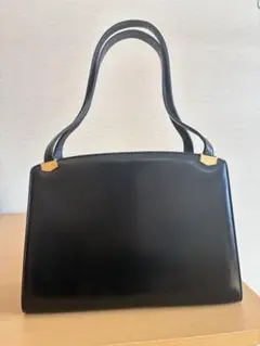 黒のハンドバッグ 入園、入学式に最適