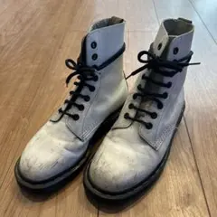 Dr. Martens ドクターマーチン英国製8ホール白23cm中古品