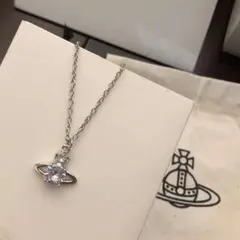 ヴィヴィアンウエストウッド ネックレス