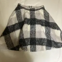 〈最終値下げ〉3600円→スナイデル　シャギーニット　チェック　スカート