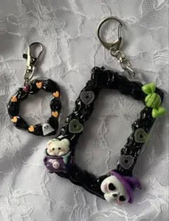 B8//硬質フォトキーホルダー2点セット/黒/ハロウィン/ホイップデコ