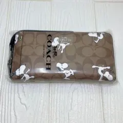 新品 COACH コーチ スヌーピー 長財布 コーチ×ピーナッツ CE705のサムネイル