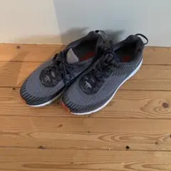 ホカ　クリフトン5 9.5